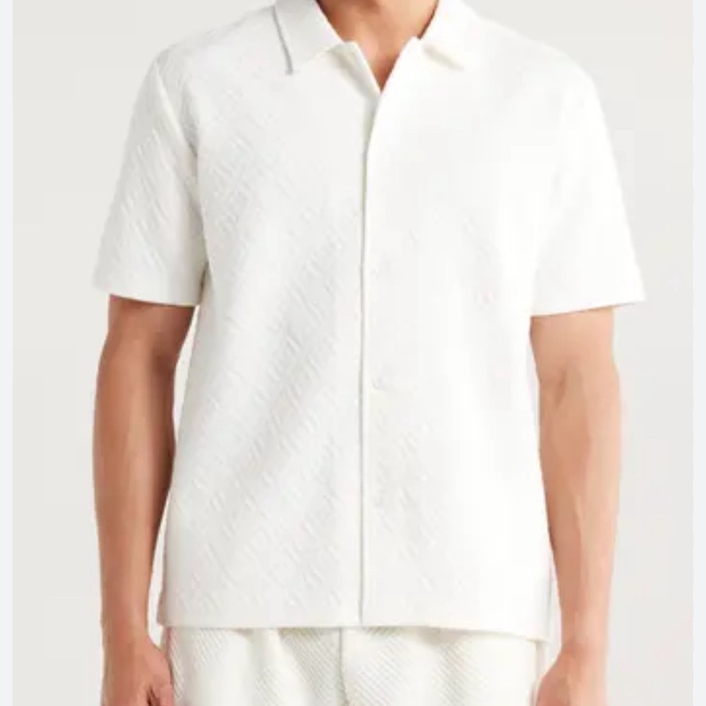 Fleece factory Geometric Jacquard Short Sleeve Button-Down Shirt
